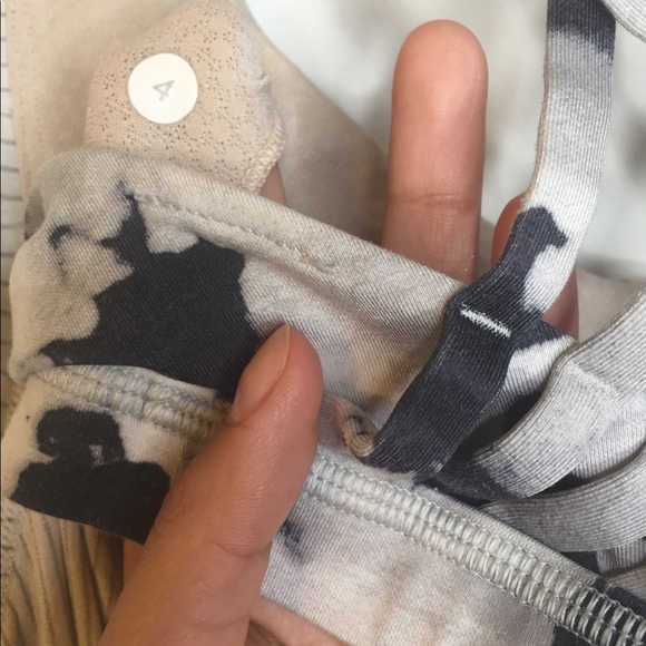 Lululemon Top with Sports Bra - Picture 7 of 8